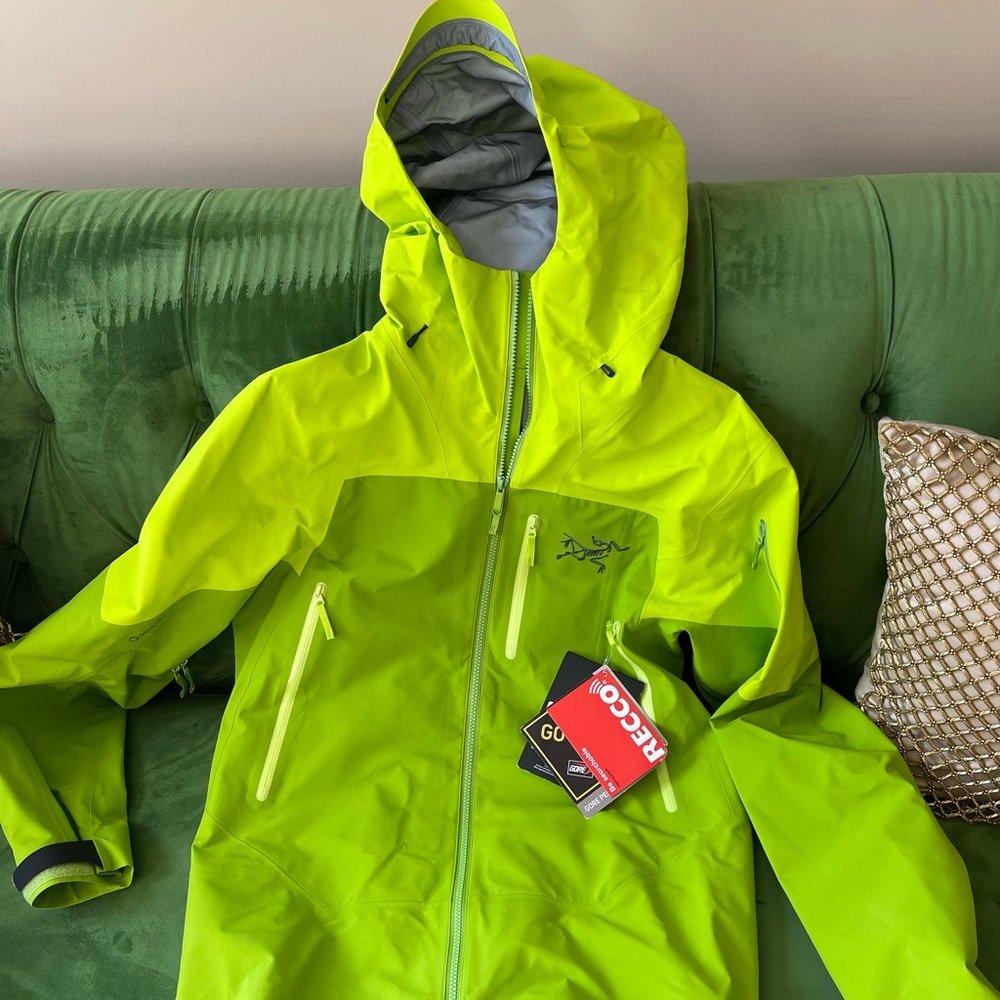 Arcteryx Sabre LT Mens Jacket Small